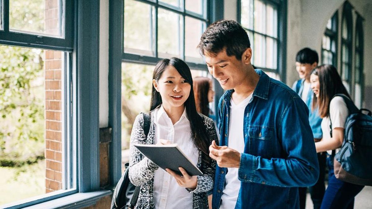 Fasilitas Universitas Pascasarjana: Akses Internet dan Teknologi Informasi Terkini