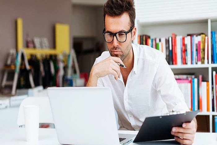 Benarkah Kacamata Anti Radiasi Bisa Menjaga Kesehatan Mata?