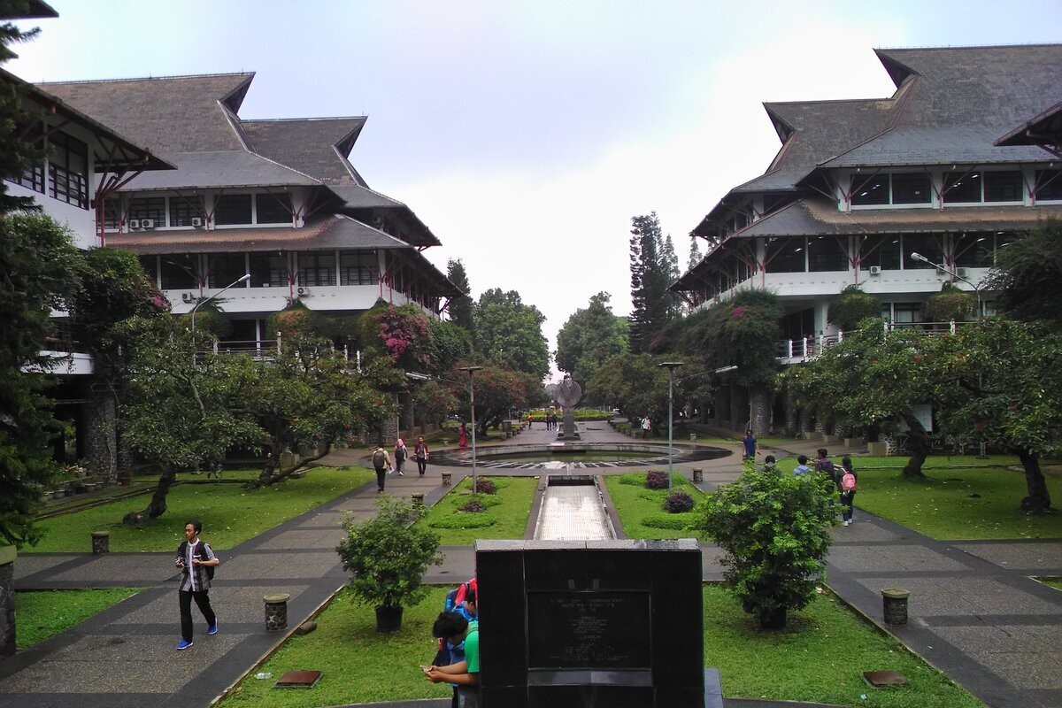 7 Jurusan Paling Favorit di ITB dan Prospek Kariernya yang Wajib Kamu Tahu!