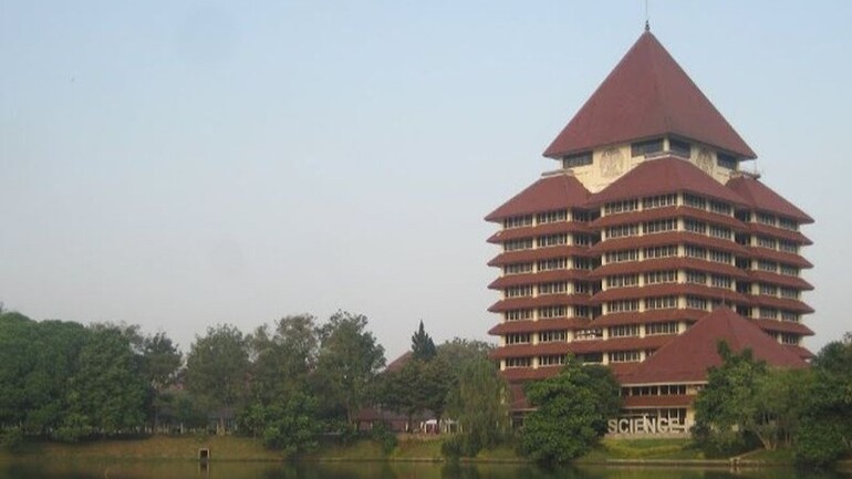 Passing Grade SNBT UI 2025: Prediksi dan Fakta yang Harus Kamu Tahu