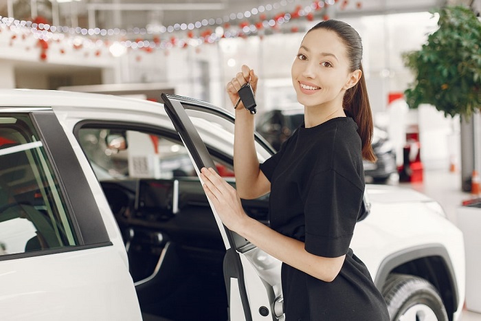 Rahasia Sukses Jual Beli Mobil Bekas di Era Digital agar Aman dan Menguntungkan