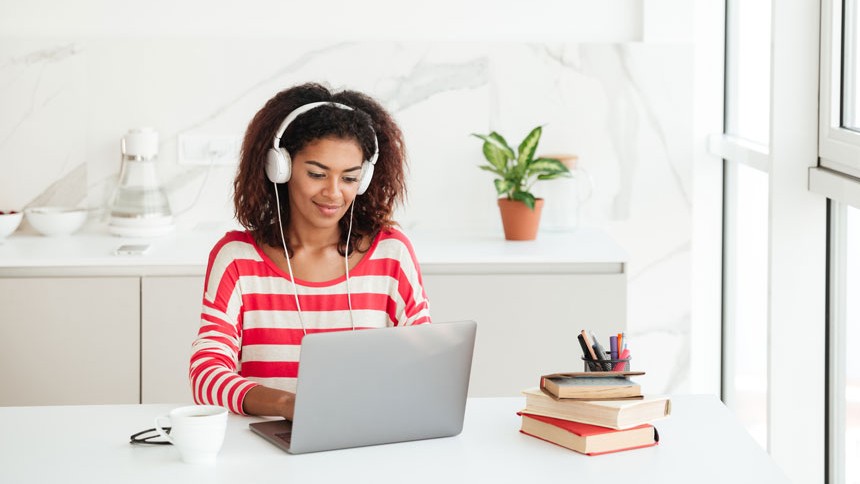 Panduan Lengkap Latihan Listening TOEFL untuk Pemula