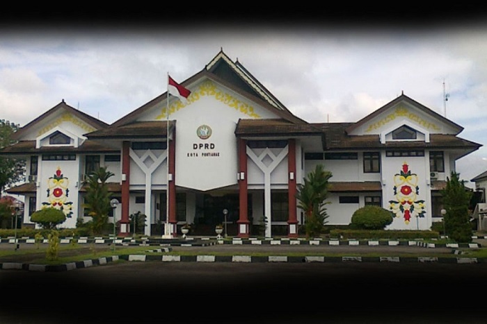 DPRD Pontianak Menjaga Amanah Rakyat dan Mendorong Pembangunan Daerah yang Lebih Maju dan Inklusif