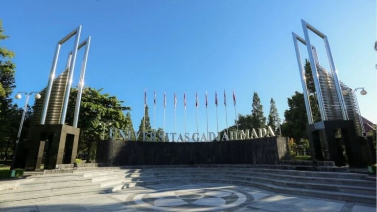 Ingin Kuliah di UGM? Berikut Program Studi Favorit di UGM yang Wajib Kamu Coba!
