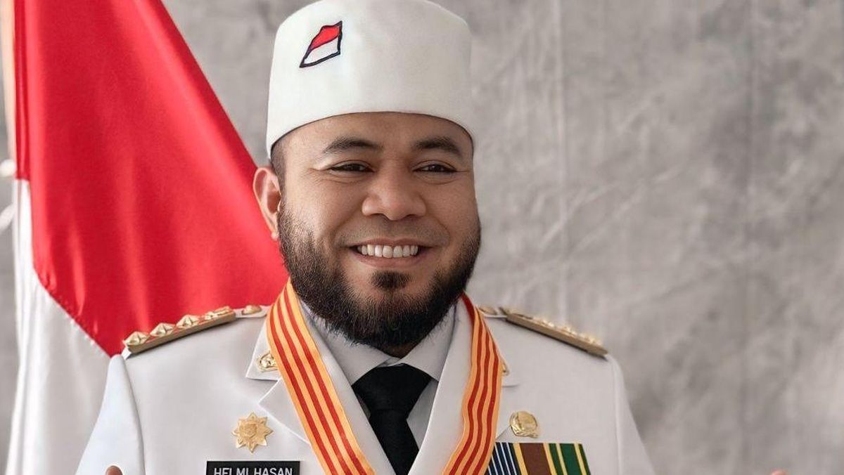 Profil Gubernur Helmi Hasan